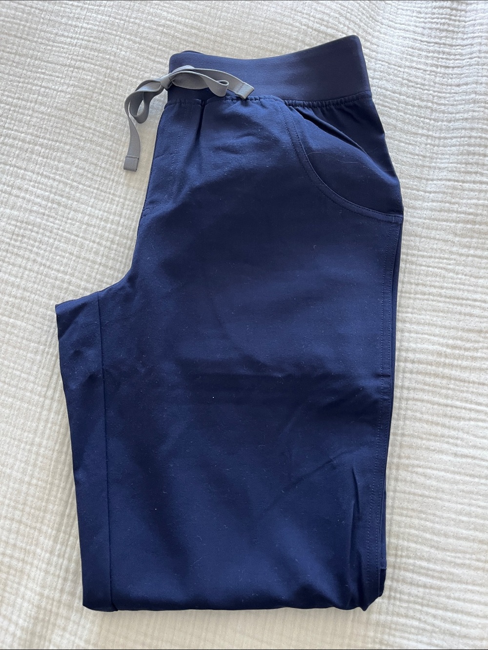 FIGS Kade Straight Leg Cargo Scrub Pants